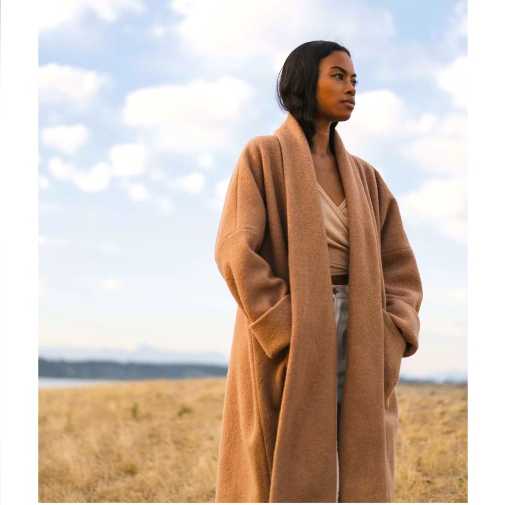 Melodious Wool Coat by Arraei